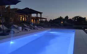 Casa de Huéspedes Bodega Gimenez Riili